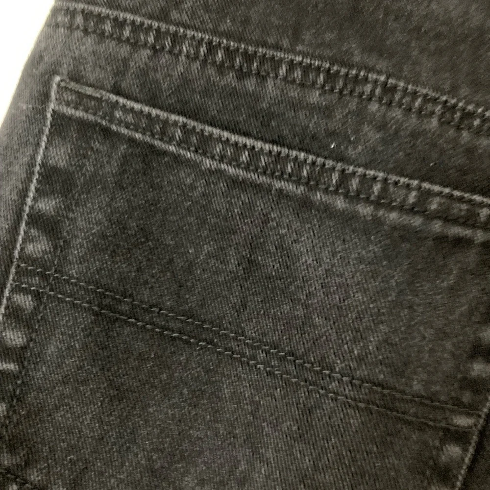 Tommy Hilfiger Black Jean Shorts Classic High-Waisted Design - Picture 9 of 11